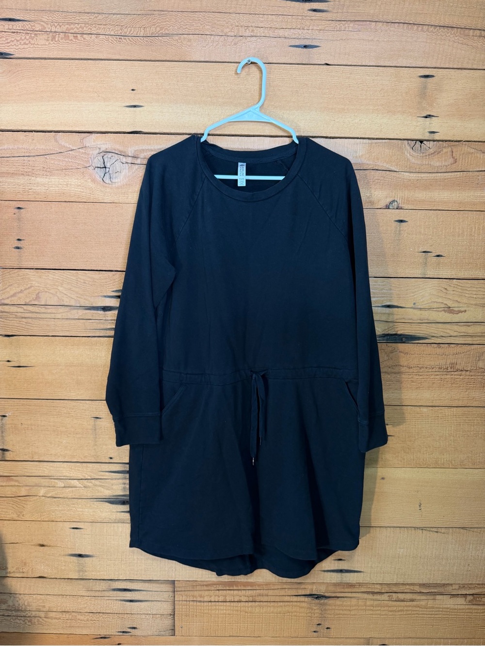 Women’s Black Drawstring Long Sleeve Dress